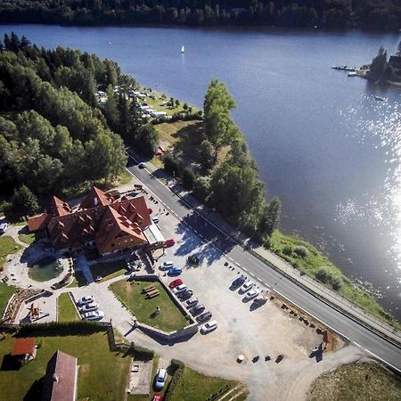 Hotel Leyla Frymburk Luaran gambar