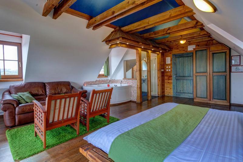 Hotel Leyla Frymburk Luaran gambar