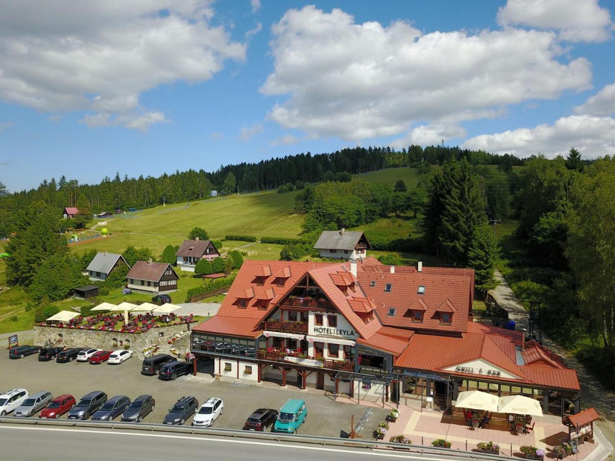 Hotel Leyla Frymburk Luaran gambar